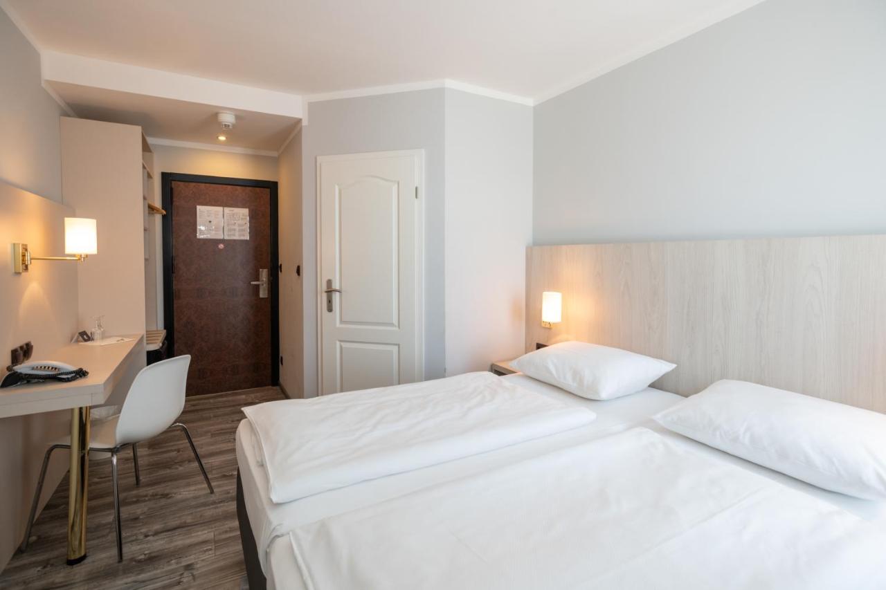 Hotel Nautic 3*