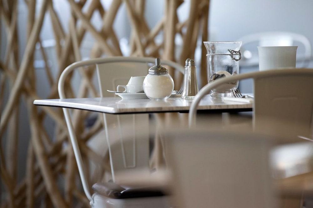 Nautic Hotel 3*