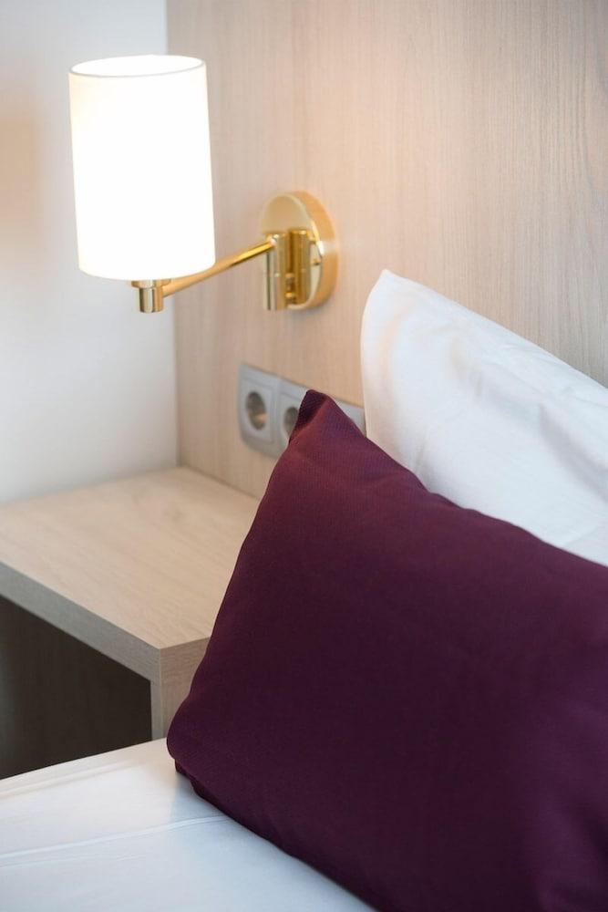 Nautic Hotel 3*